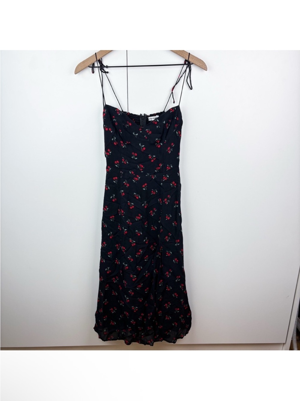 Reformation Juliette Midi Dress Cherry Cherries Black Red Size 6 - Picture 2 of 9